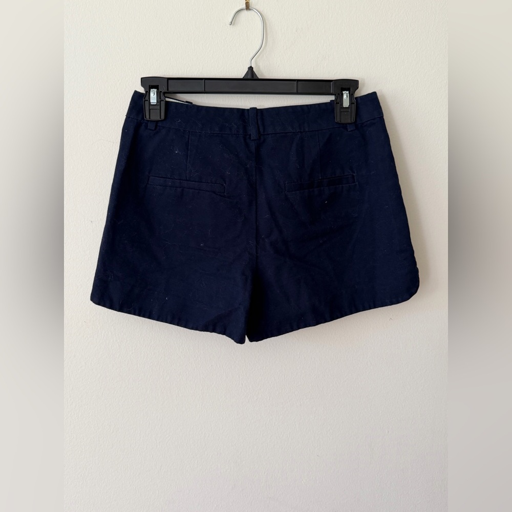 💙 J.CREW Navy Pleated Shorts with Scalloped Pockets - Size 0 💙